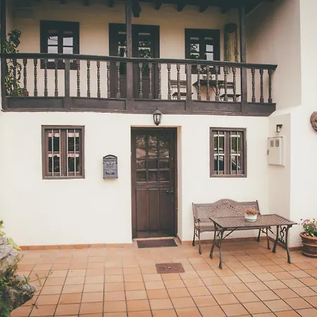 El Requexu, A 900 M De La Playa De Poo Ar-0474-as * Llanes